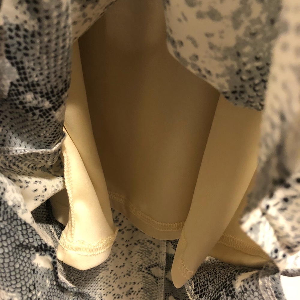 High Neck Python Print Dress 👗 - Picture 3 of 4